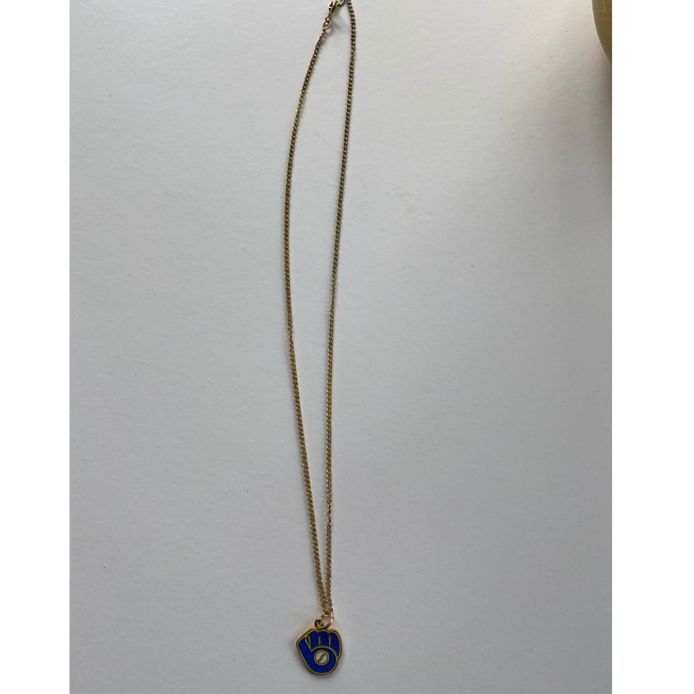 {Brewers Logo Necklace - Official Merchandise}